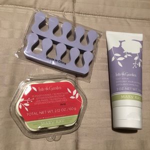Mary Kay “Into the Garden” Pedicure Set